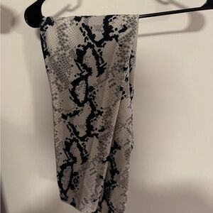 Snakeskin Print Leggings